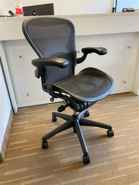 herman miller classic aeron chair.